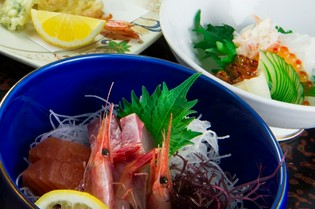 期待を裏切らない新鮮な魚介、うなぎは国産にこだわり鹿児島産