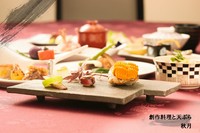 小鉢・前菜・造り・吸物・煮物・焼き物・揚げ物・止肴・ご飯・デザート 計十品