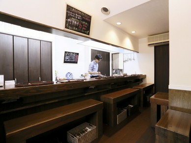 大人が落ち着いて楽しめる和モダンな雰囲気　