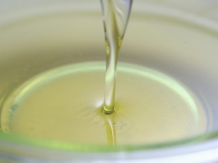 ビタミンＥが豊富なサラダ油の王様・綿実油