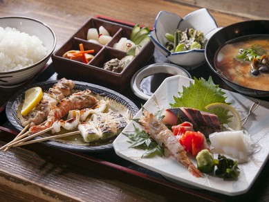 鳥取＆島根の新鮮な食材を堪能する『山陰うまいもんめしセット』