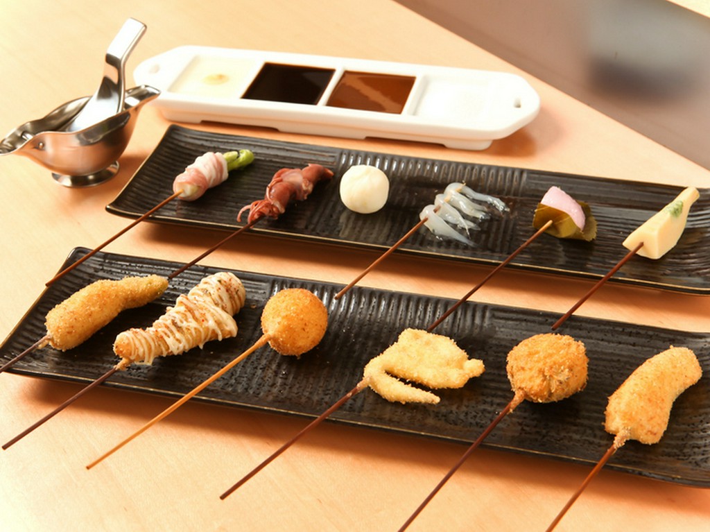 どんな味に出会えるか『季節の串』も楽しみの一つです