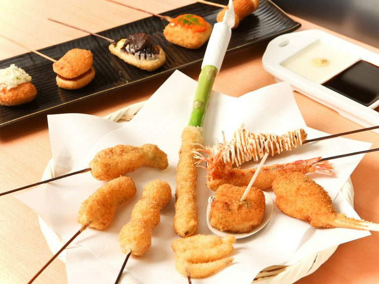 繊細な職人技を楽しむことができます『ハーフコース　15品〜』※15品を超えた好きな所でコースを止めれます