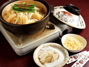 빨간색에서 욧카 이치 역전 점