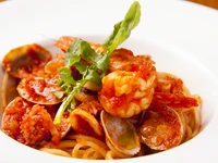 海鮮とトマトの旨みがギュッと詰まった 『ペスカトーレ』