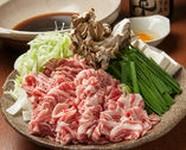 超新鮮な蝦夷鹿のショルダーを使用。鹿肉の甘味と濃厚すきじと卵のハーモニーを堪能あれ！　※追加メニュー鹿肉　780円スープ　150円野菜　300円たまご　50円豆腐　300円〆うどん　320円〆そば　300円