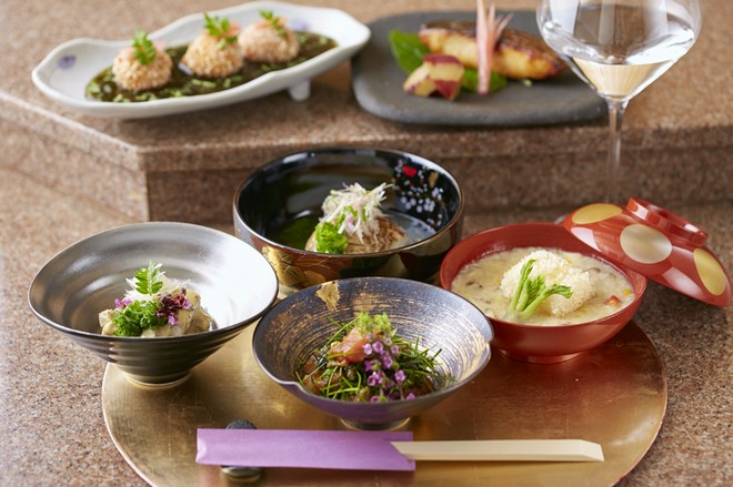 食器・内装にこだわっている