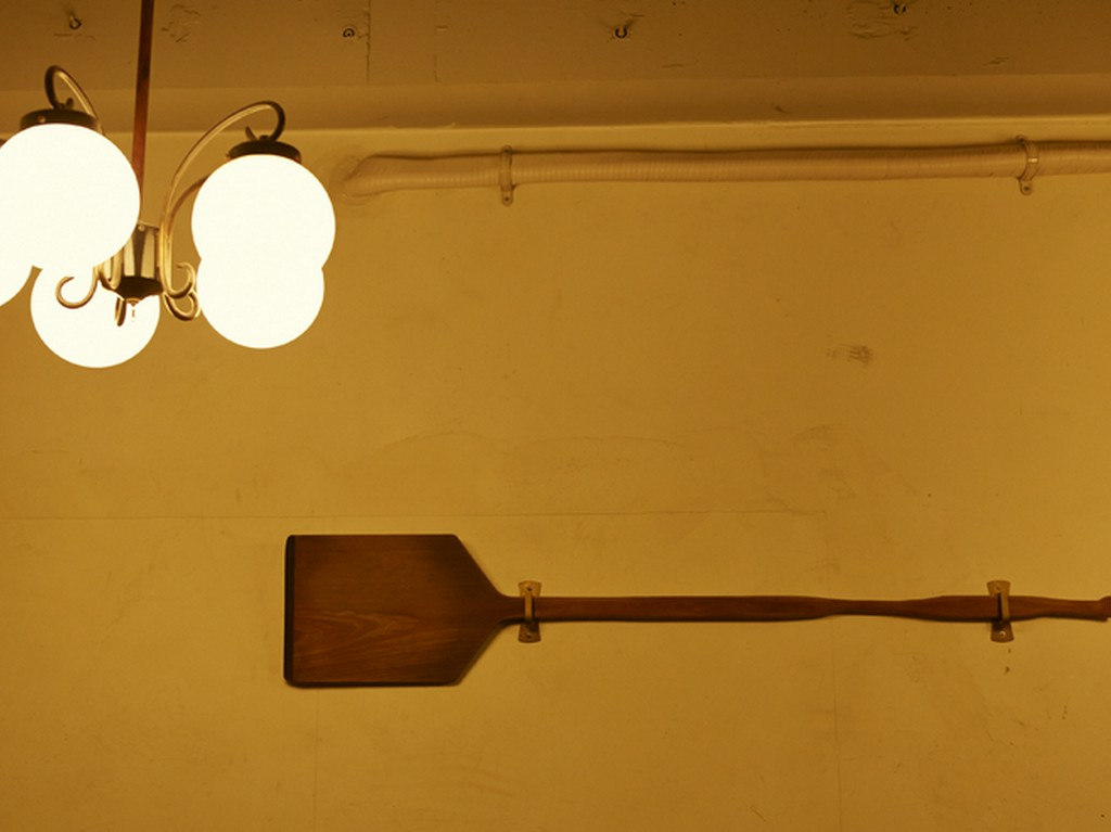 愛情込めて使用したパーラーが、優しく店を見守る