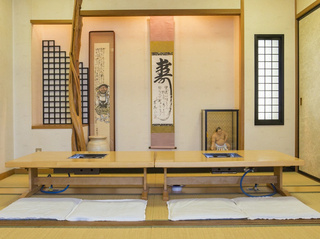 くつろぎの和空間に今宵集って、美味を堪能