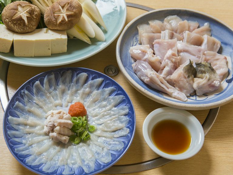 冬の味覚の王者、ふぐを贅沢に楽しむ 『てっちりコース』