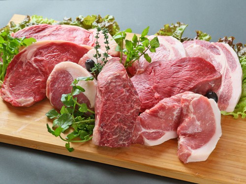 食肉店直営の自慢の品揃え
