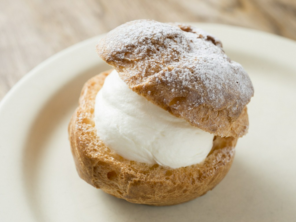 リピート率の高い名品。『オハコルテのシュークリーム』