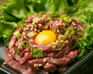 特製ダレと赤身のコラボレーション!!おすすめの一品。