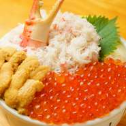 わがまま丼　一例（オーダー例　いくら＆かに＆ウニ）