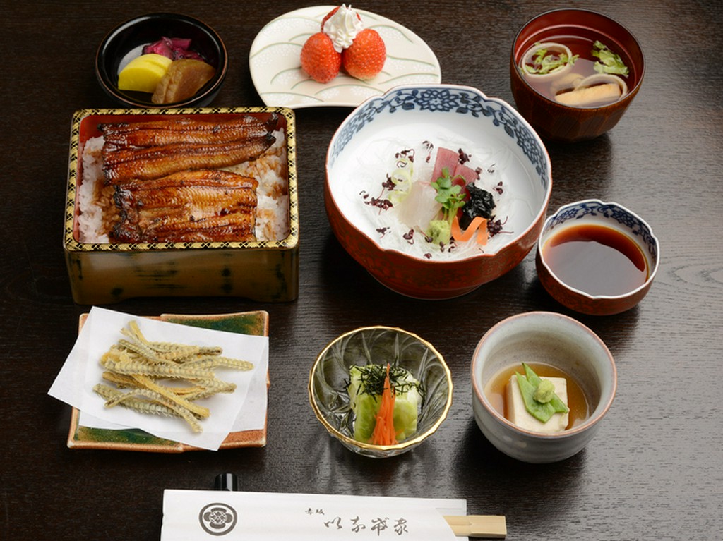 鰻御膳《花》（基本コース）