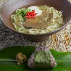 木灰すば・古代米おにぎり