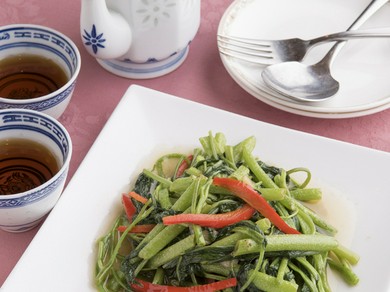 季節ごとに変わる旬の食材をいろいろな食べ方で提案しています