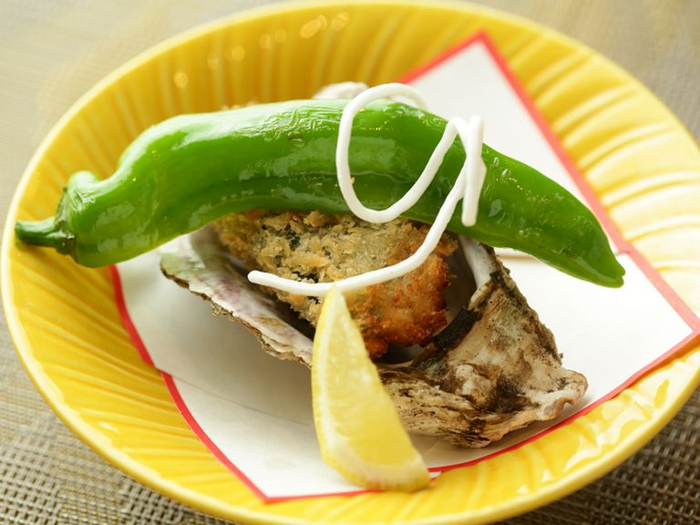 器や盛り付け、添えものにもセンスの良さを感じさせる『揚げ物』