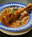 ヴィーガンとベジタリアンの方もお召し上がりいただけるポピュラーなアラビア料理をコースにてご提供致します。