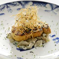 和と洋が融合した前菜『フォアグラのグリエ 牛蒡のリゾット』