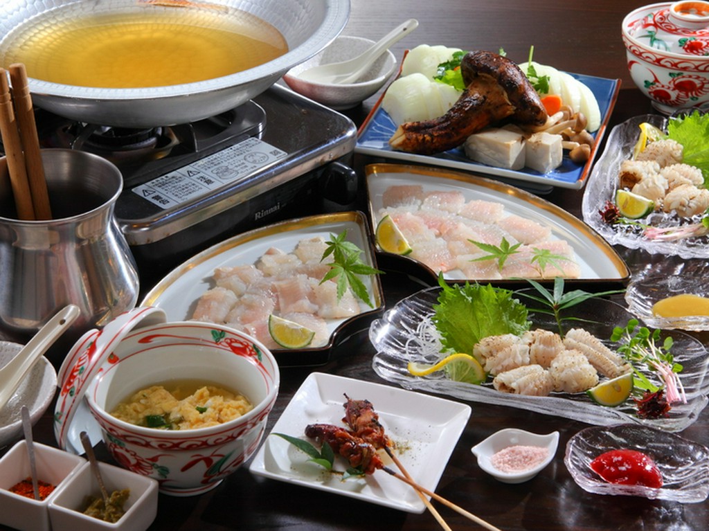 ゆったりと寛げる空間で旬の味覚の宴会料理が楽しめます