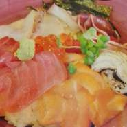 【10食限定！】　海鮮丼