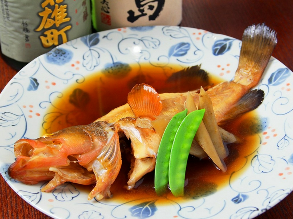 瀬戸内の高級魚のおいしさをしっかりと味わう『あこうの煮つけ』