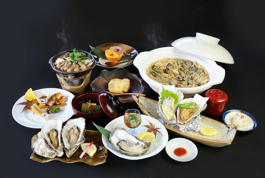 最大60名様まで、送別会や忘年会などもこだわりのお料理で