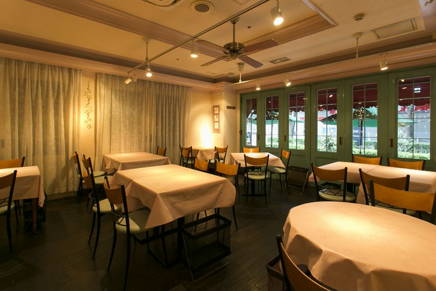 ゆったりとくつろいで過ごす大人のデートに最適な本格イタリアン