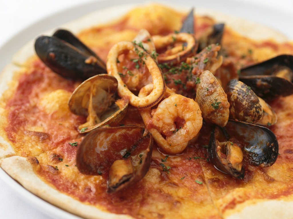 イタリア産の小麦粉を使ったもちもちピザ『フルッティ　ディ　マーレ』