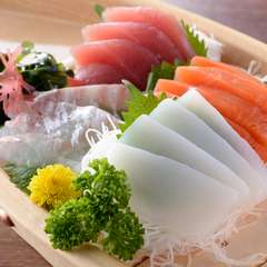 新鮮素材を活かした料理と豊富なドリンクで女子会はいかが