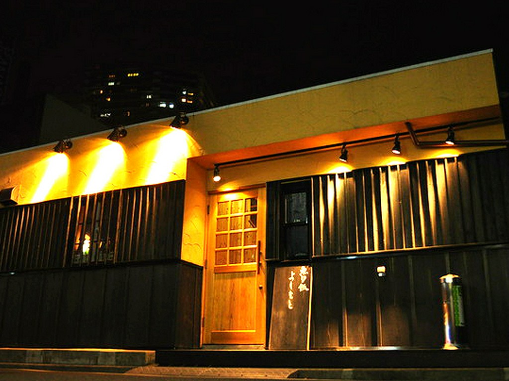 雰囲気たっぷりの外観