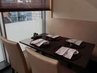 0006058046J5.jpg