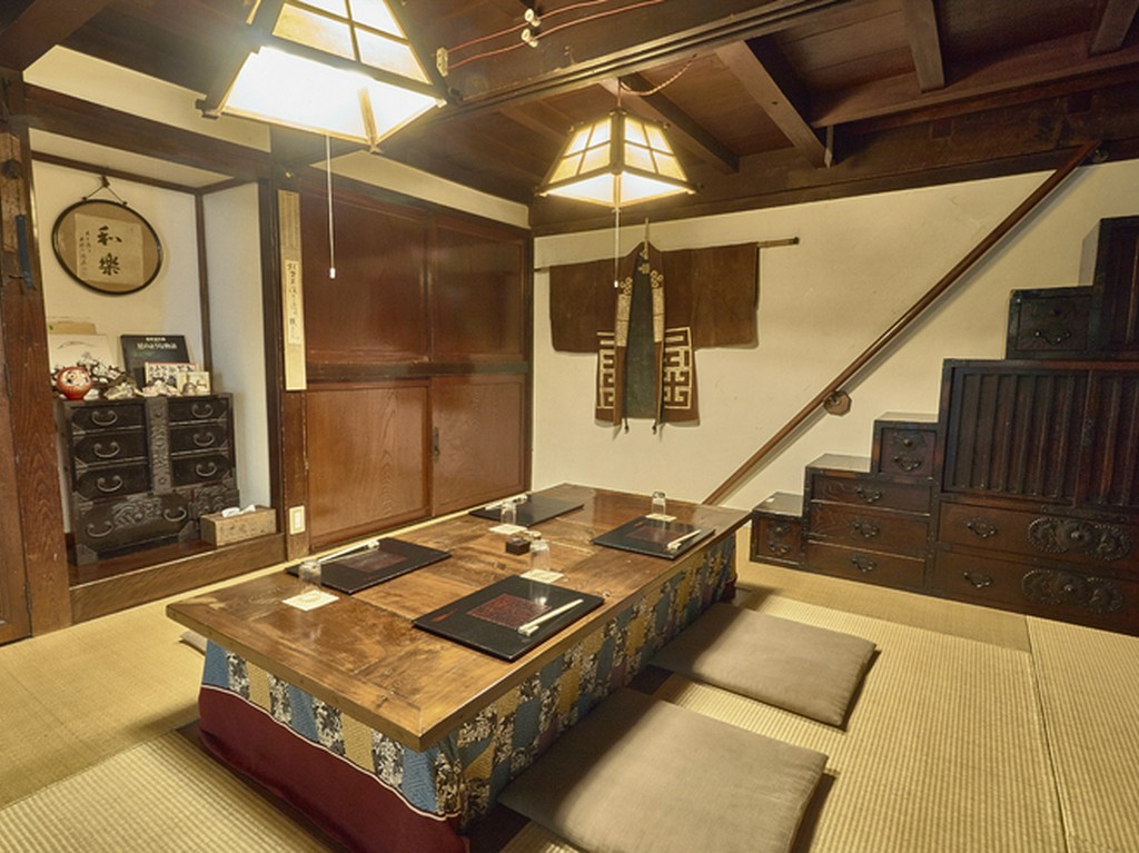 周囲が気にならないので、法事や慶事の機会にも最適