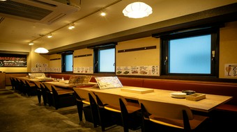 広々としたスペースは、結婚式の2次会にもオススメ