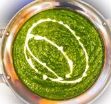 カレー2種、ナン、ライス、ミニサラダ、ガーリックティカ1P、タンドリーキチン1P、シークカバブ1P、ドリンク（カレーはディナーメニューから選択（ドライカレー以外））ナン、ライスおかわり自由
