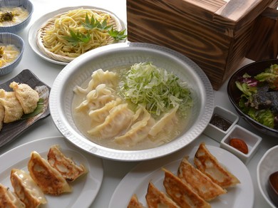 女子会におススメ！3種類の餃子メニュー