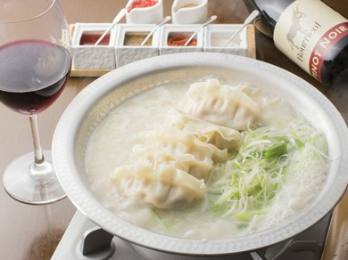 濃厚白濁名古屋コーチン炊き餃子
