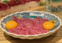 極上馬刺しすき焼き風桜ユッケ