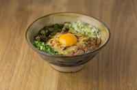 1日限定30食。拉麺でもない、つけ麺でもない 油そばでもない美味しい麺があります!(スープ・追い飯)