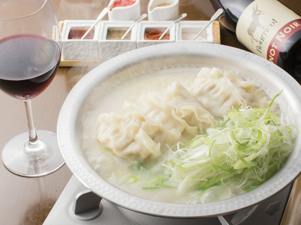 濃厚白濁名古屋コーチン炊き餃子