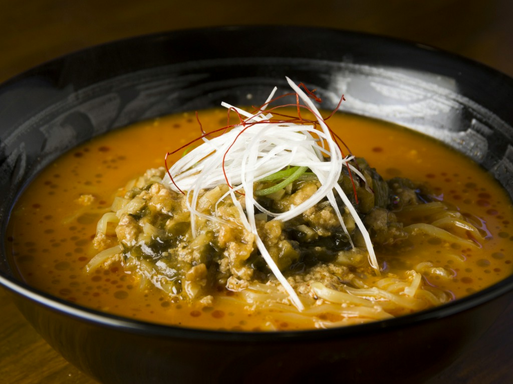 白ゴマを多く使い、ゴマの風味と味に深みのある『坦々麺』
