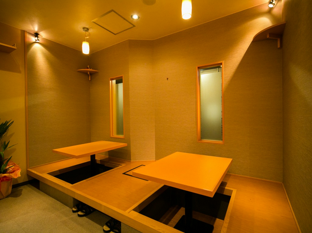 こぢんまりした落ち着く空間　仲間内での宴会にピッタリ