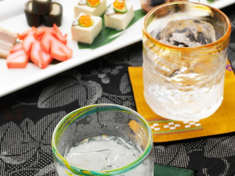 琉球グラスで楽しみたい泡盛も種類豊富