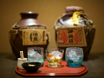 定番から希少まで種類豊富に取り揃えている『泡盛』