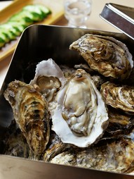 石巻より朝獲り直送『牡蠣のカンカン焼き』