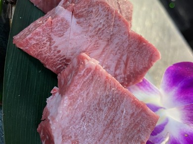 希少な限定メニュー『究極!　厚切り黒タン塩』