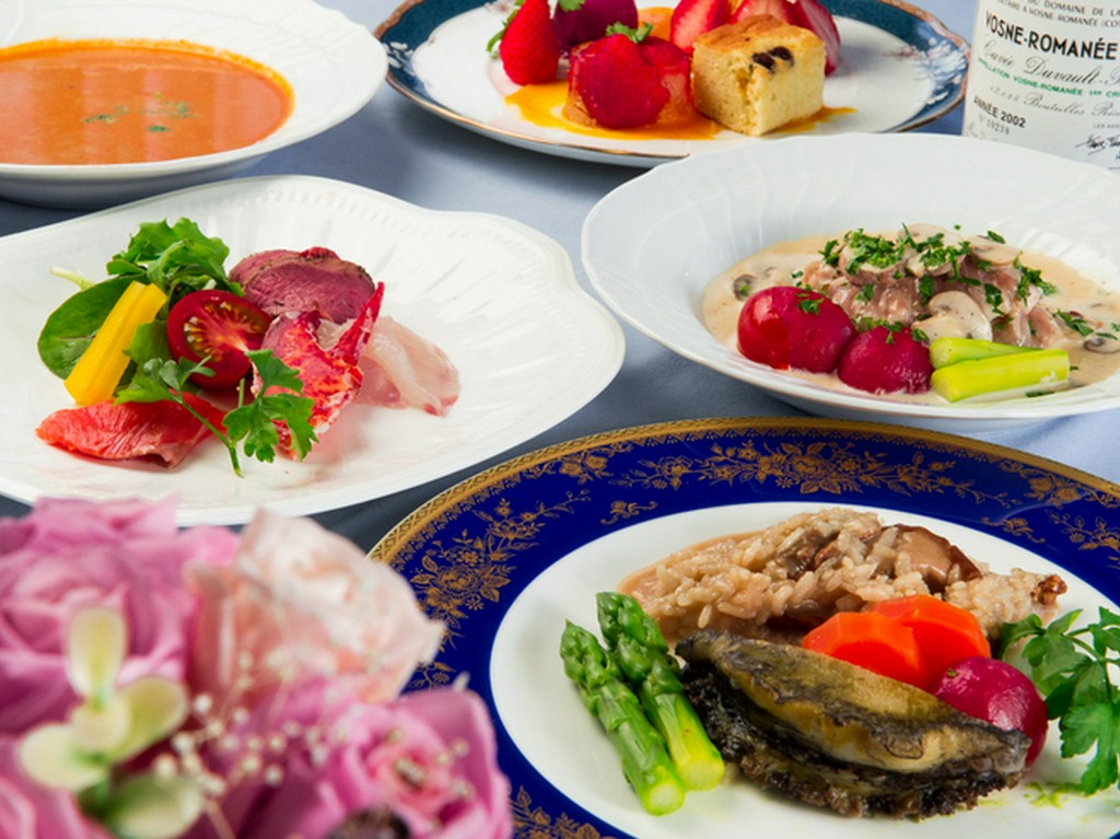 関門海峡の海の幸を王道のフレンチで堪能できます