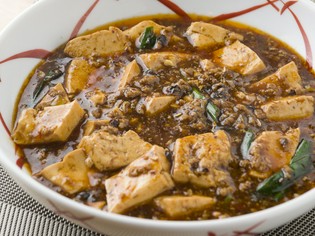 程よいピリ辛風味が食べやすい『こだわり豆腐の唐々麻婆豆腐』