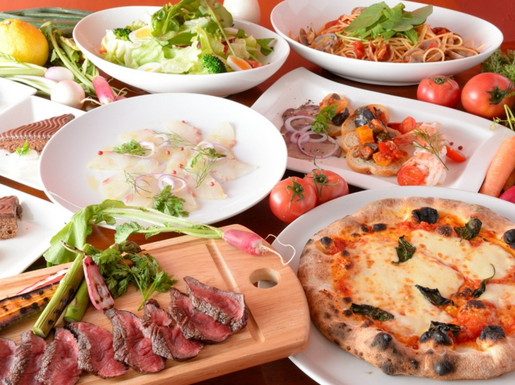 飲み放題もあり。ボリューム満点お得なパーティーコース